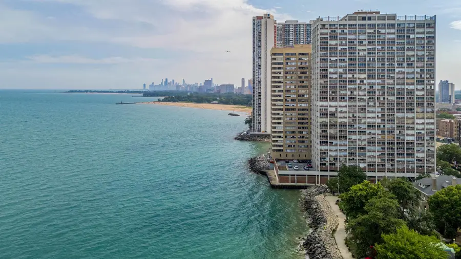 6301 N Sheridan Road #19F, Chicago, IL 60660 - #2