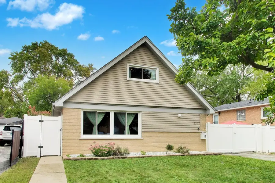 12231 S Lawndale Avenue, Alsip, IL 60803 - #2