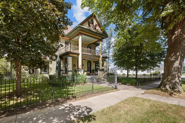 804 8th Street, De Witt, IA 52742