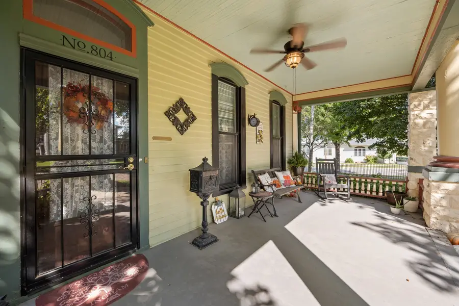 804 8th Street, De Witt, IA 52742 - #2