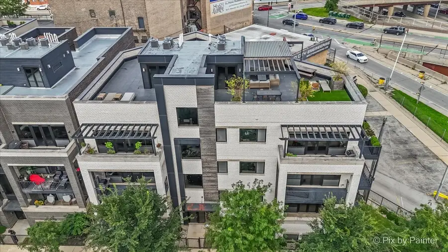 1334 W Walton Street #1W, Chicago, IL 60642 - #2