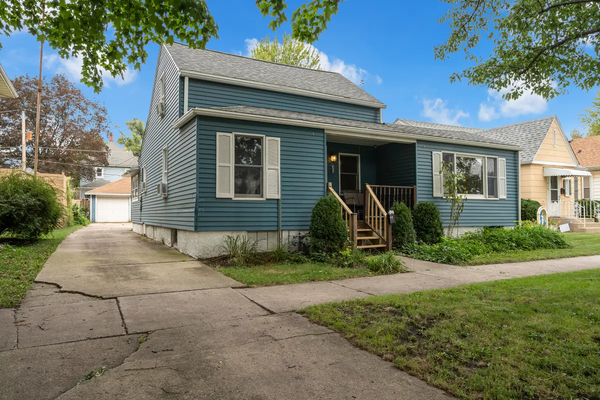 412 E Jackson Street, Morris, IL 60450 - #1