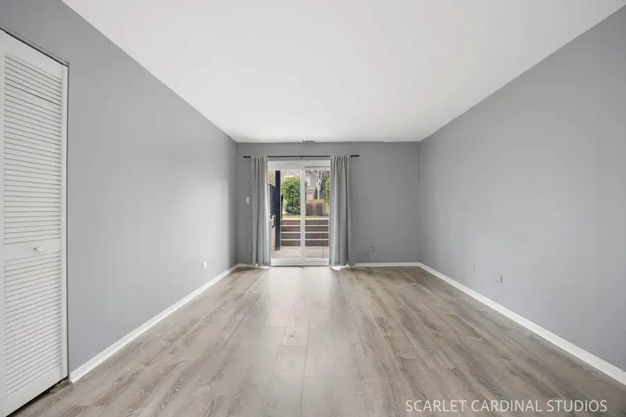1464 Stonebridge Circle #E3, Wheaton, IL 60189 - #3
