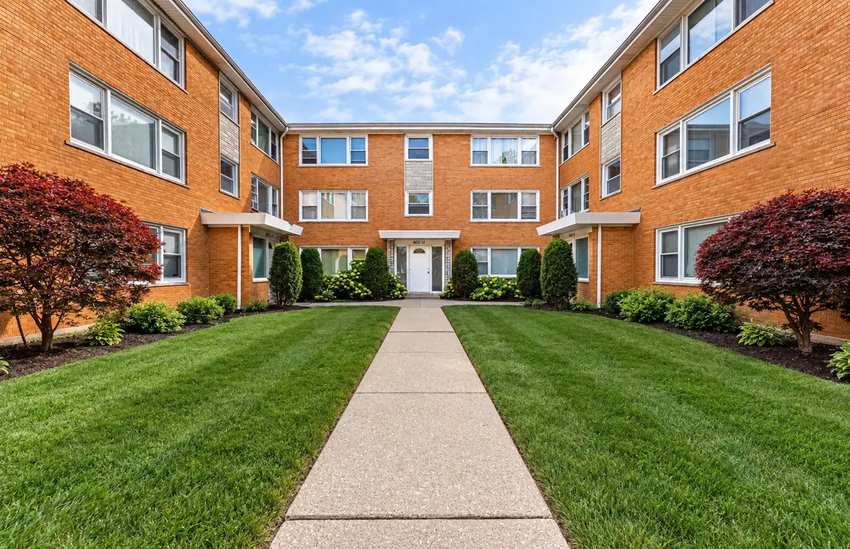 6935 W 64th Place #2A, Chicago, IL 60638 - #1