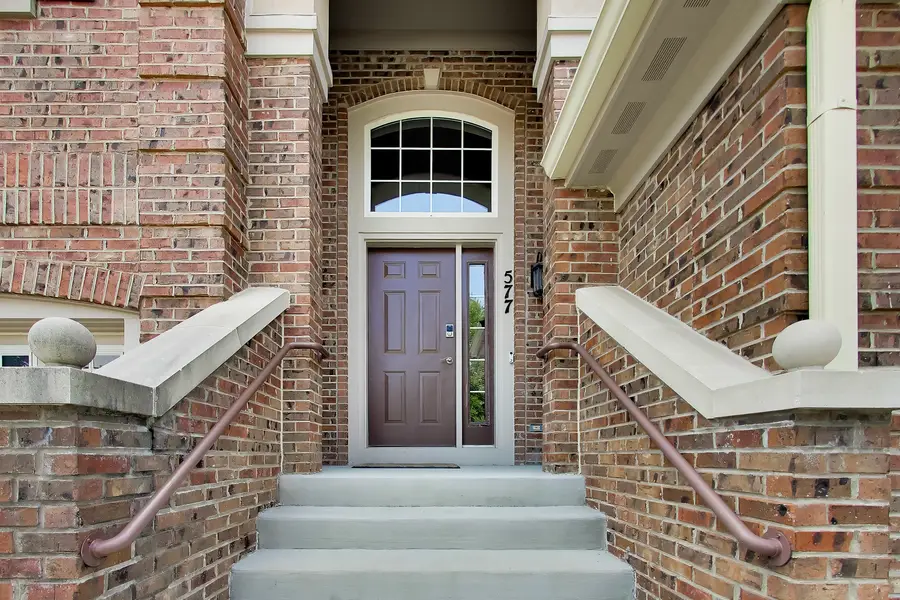 577 Harvey Lake Drive, Vernon Hills, IL 60061 - #2