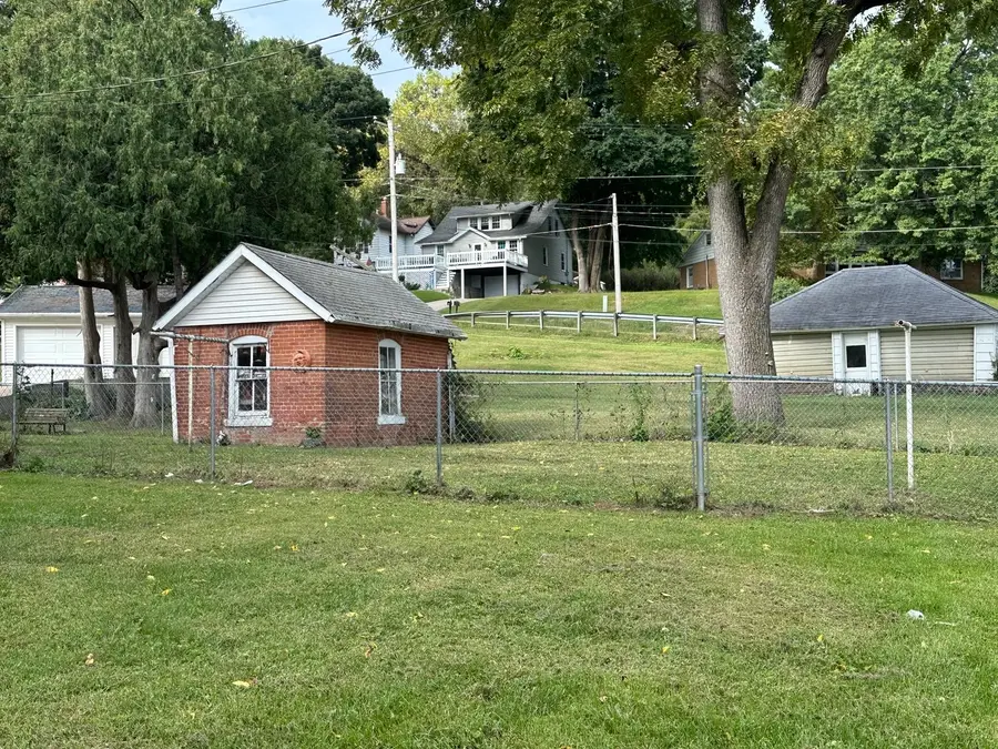 1520 Chicago Avenue, Savanna, IL 61074 - #2
