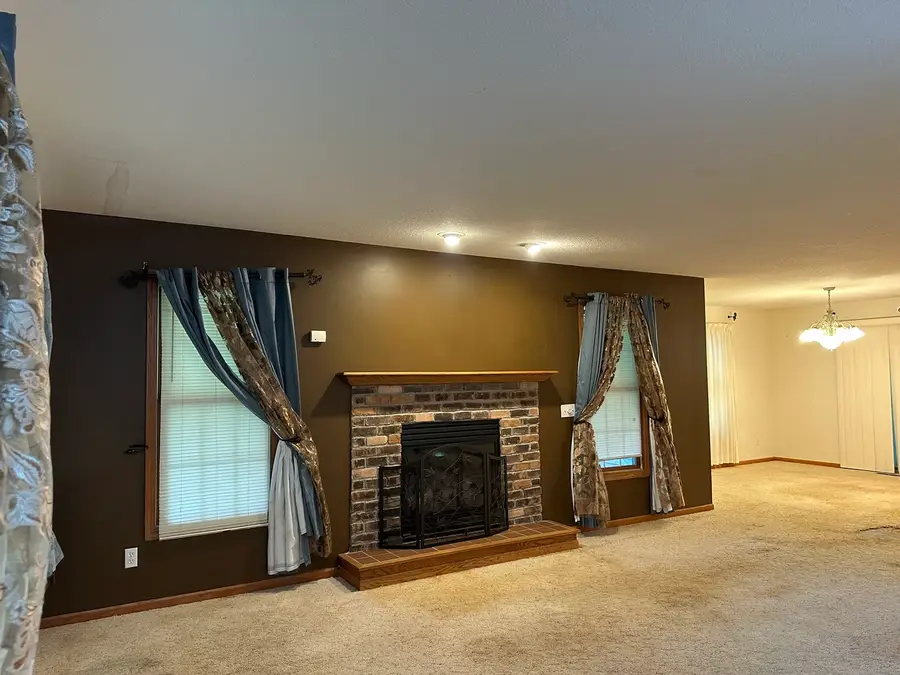 102 Hidden Valley Court, Savanna, IL 61074 - #2