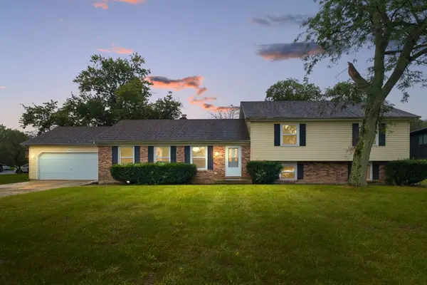 944 Carol Lane, Crete, IL 60417