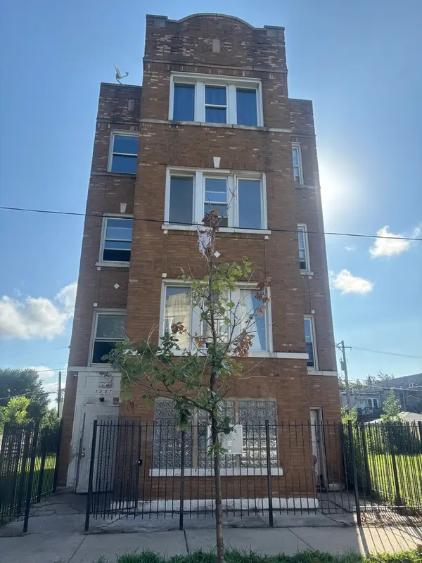 1307 S Lawndale Avenue, Chicago, IL 60623