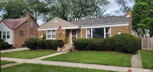 12127 Artesian Avenue, Blue Island, IL 60406