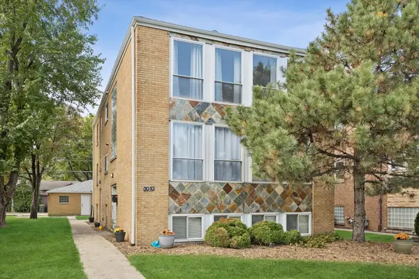 3010 Harlem Avenue #3, Riverside, IL 60546