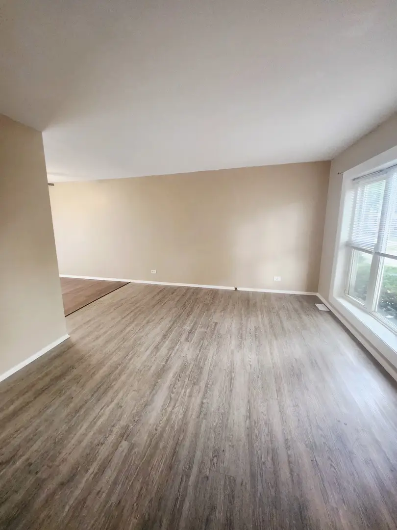 3152 Medford Court #3152, Streamwood, IL 60107 - #2