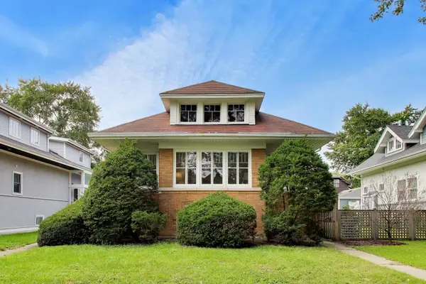 3720 N Springfield Avenue, Chicago, IL 60618