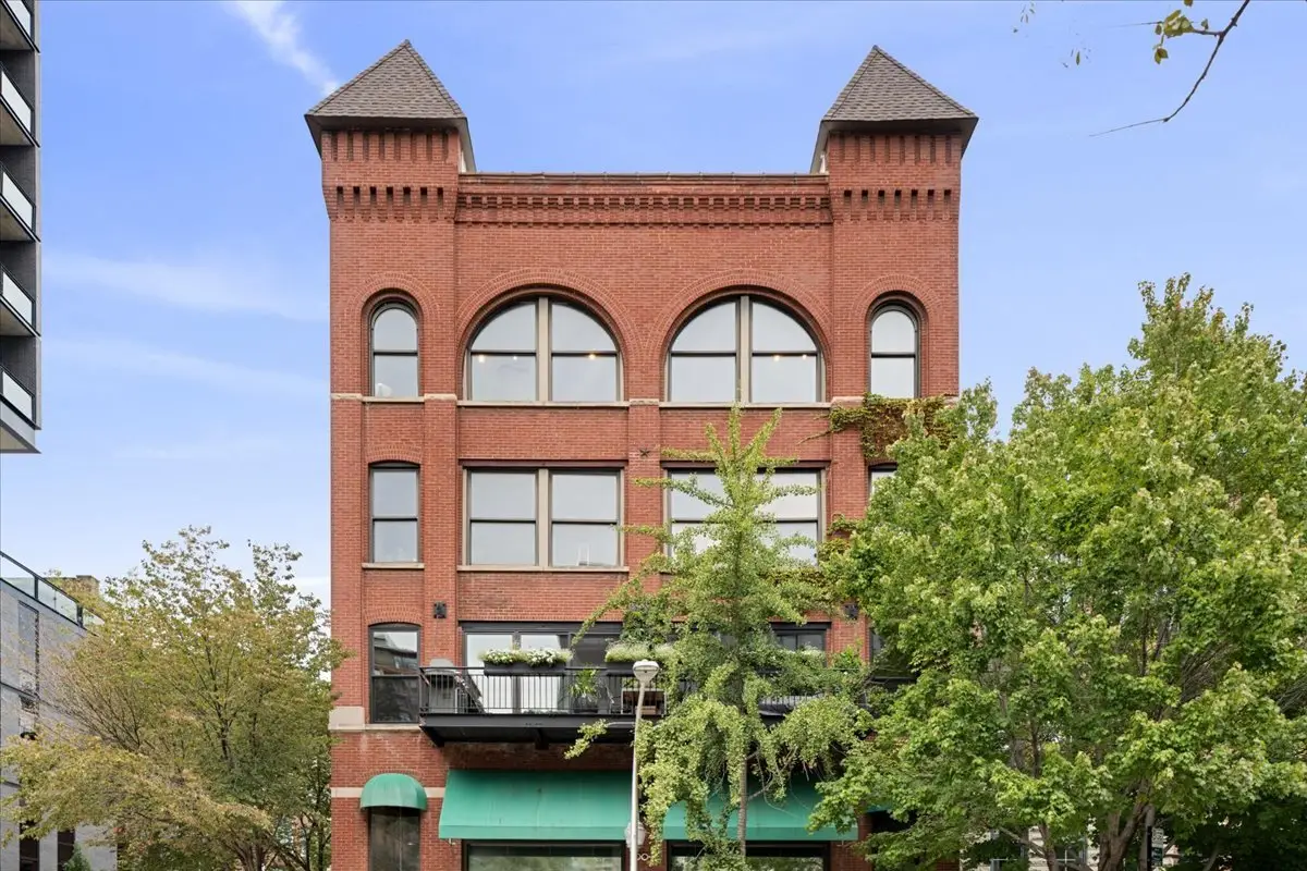 368 W Huron Street #4S, Chicago, IL 60654 - #1