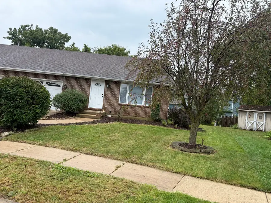 17 Pine Court, South Elgin, IL 60177 - #2