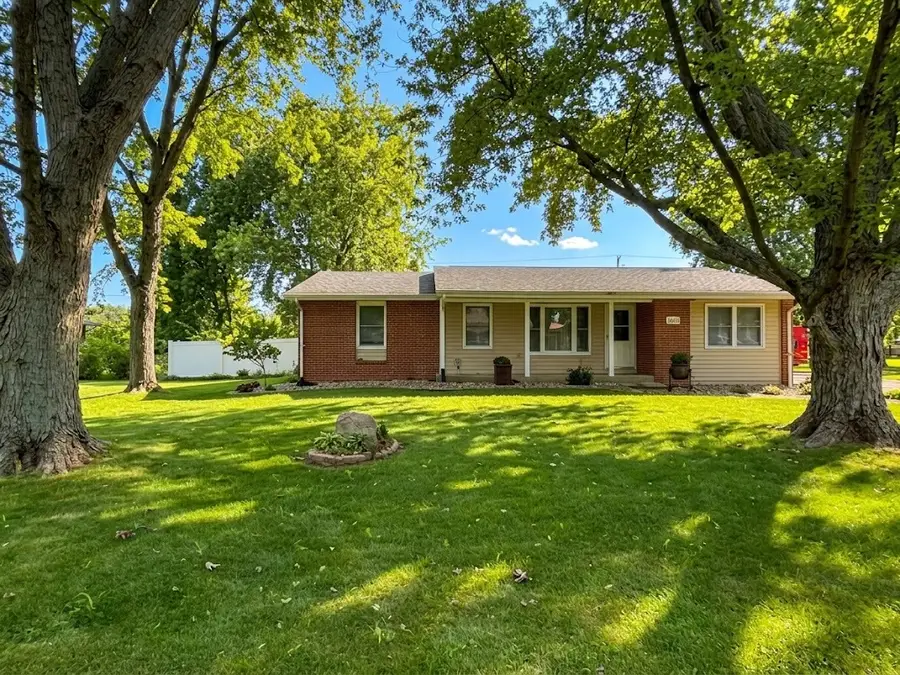 2636 N Osage Drive, Bourbonnais, IL 60914 - #3