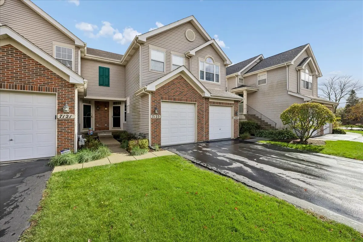 7123 Westwood Drive #7123, Carpentersville, IL 60110 - #1
