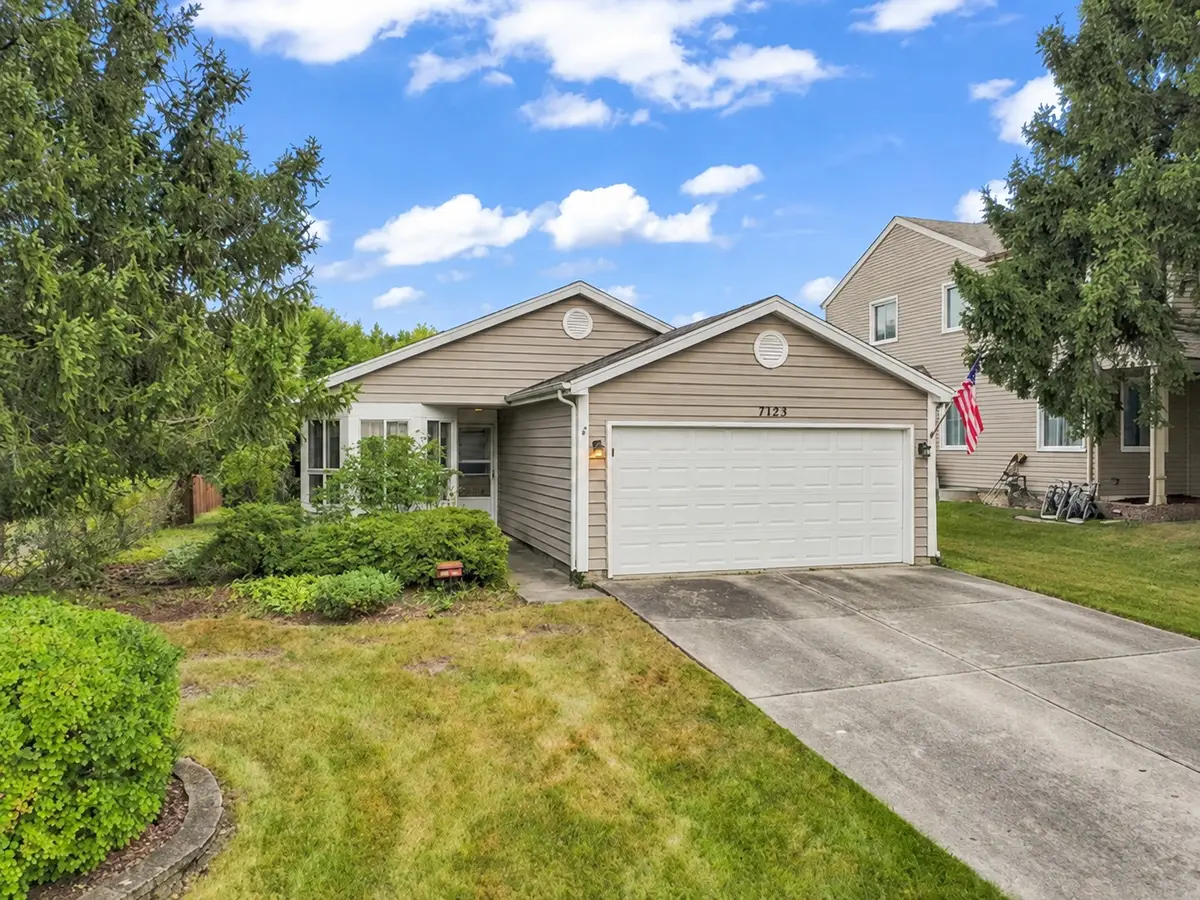 1132 Evergreen Drive, Carol Stream, IL 60188 - #1