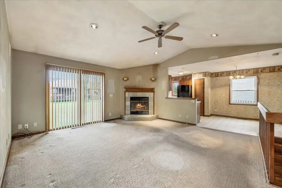 319 1st Light Drive, Stillman Valley, IL 61084 - #3