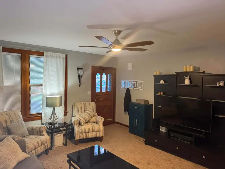 1109 Monroe Street, Quincy, IL 62301 - #3