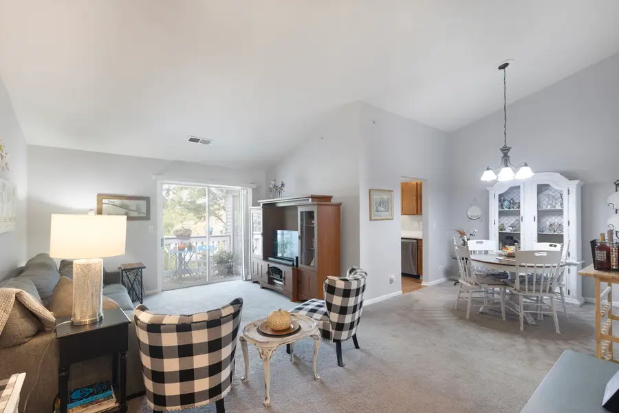 1412 W Crane Street #14114, Arlington Heights, IL 60004 - #3