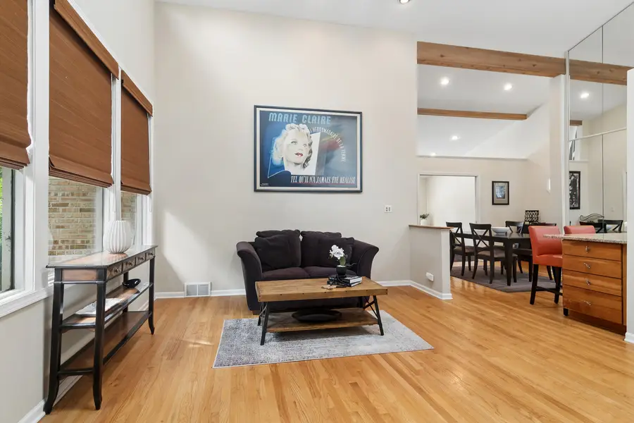 211 Blackhawk Road, Highland Park, IL 60035 - #3