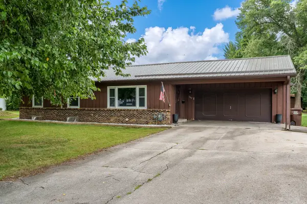 102 Bunn Drive, Rockton, IL 61072