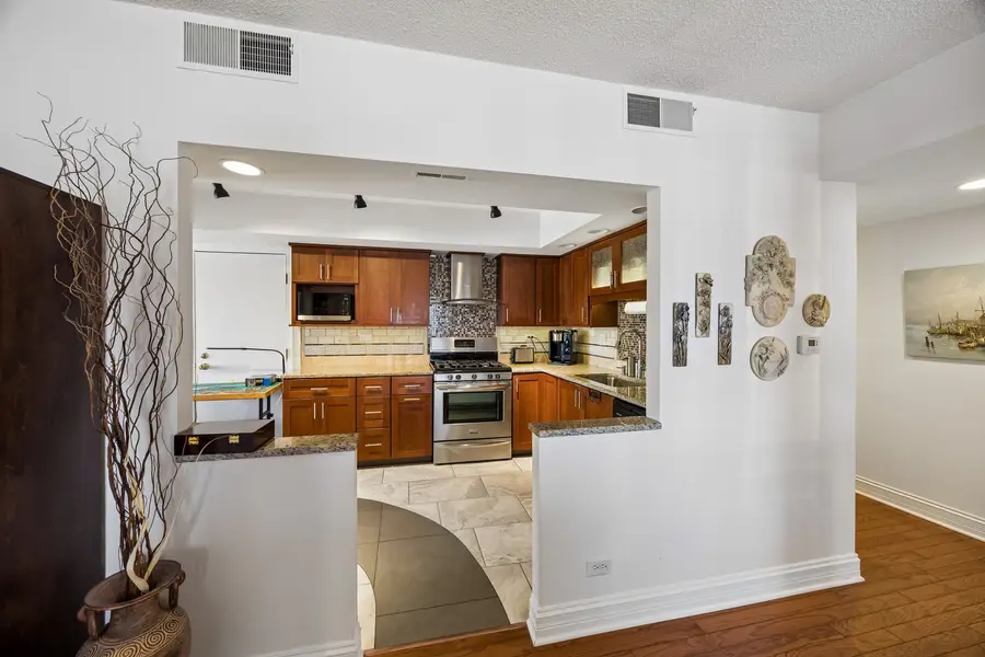 8350 W Addison Street #301, Chicago, IL 60634 - #3