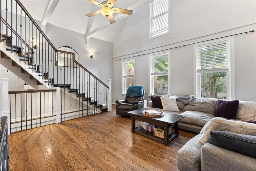 828 W Lill Avenue, Chicago, IL 60614 - #3