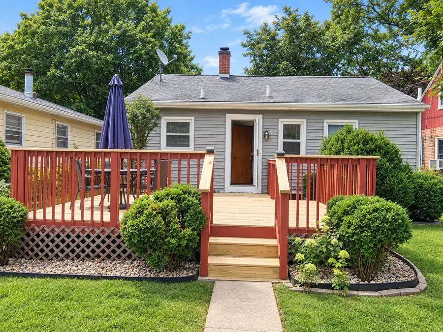 1629 34th Street, Moline, IL 61265 - #3