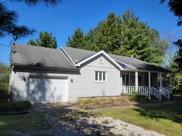 11978 E Bunny Farm Road, Mt Vernon, IL 62864