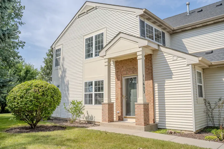 11623 Grand Canyon Avenue #D, Huntley, IL 60142 - #3