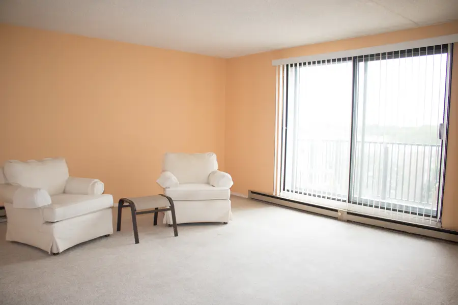 9701 N Dee Road #6M, Niles, IL 60714 - #3