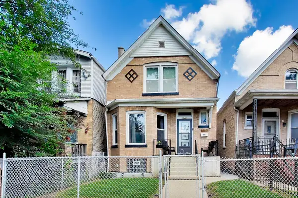 Address Withheld By Seller, Chicago, IL 60651
