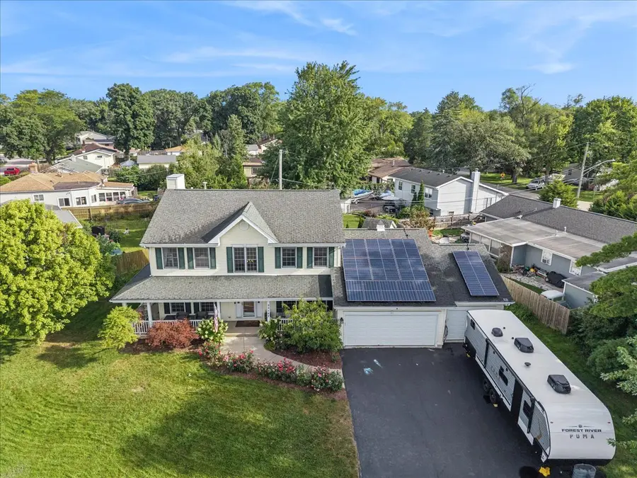 33147 N Lake Shore Drive, Grayslake, IL 60030 - #3