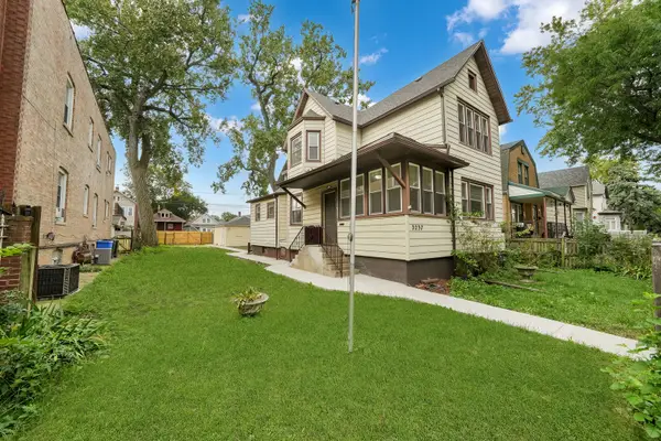 3237 W 64th Place, Chicago, IL 60629