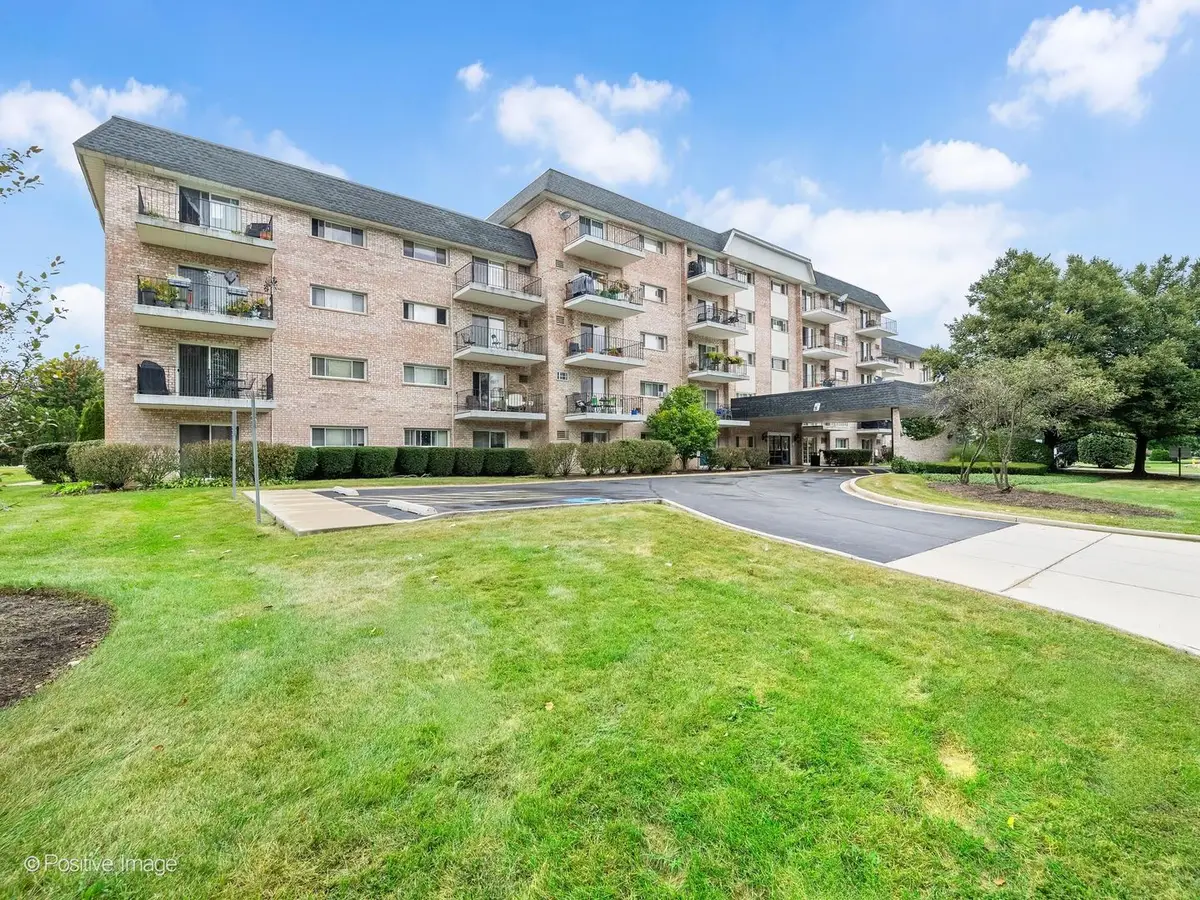 1000 S Lorraine Road #104, Wheaton, IL 60189 - #1