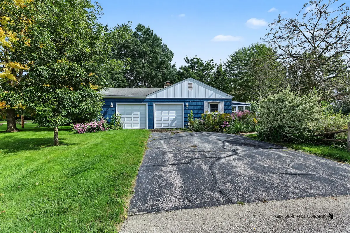 19 S Hawthorne Boulevard, Mundelein, IL 60060 - #1