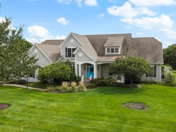 1555 Crimson King Court, Geneseo, IL 61254