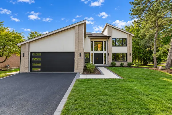 1400 Kingsport Court, Northbrook, IL 60062
