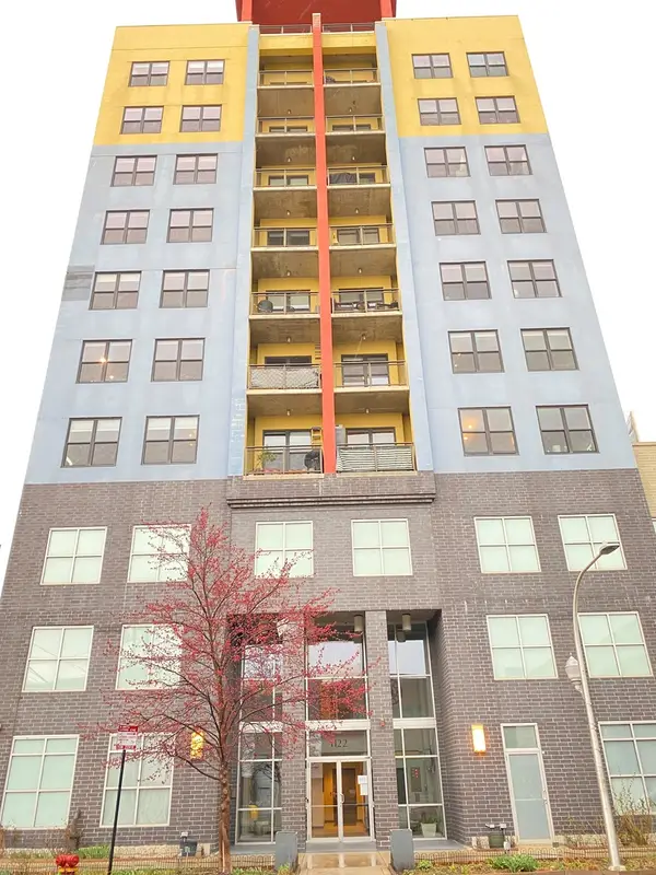 1122 W Catalpa Avenue #614, Chicago, IL 60640