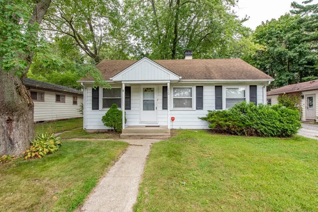 1220 Fulton Avenue, Winthrop Harbor, IL 60096 - #1