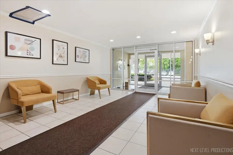5506 Lincoln Avenue #521, Morton Grove, IL 60053 - #3