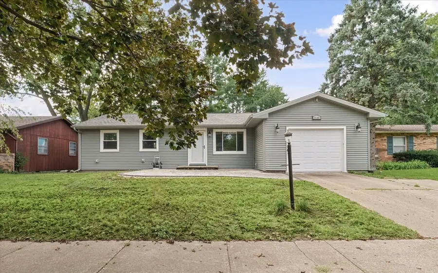2105 Blackthorn Drive, Champaign, IL 61821 - #2