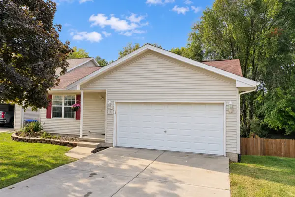 3 Nicole Court, Bloomington, IL 61701