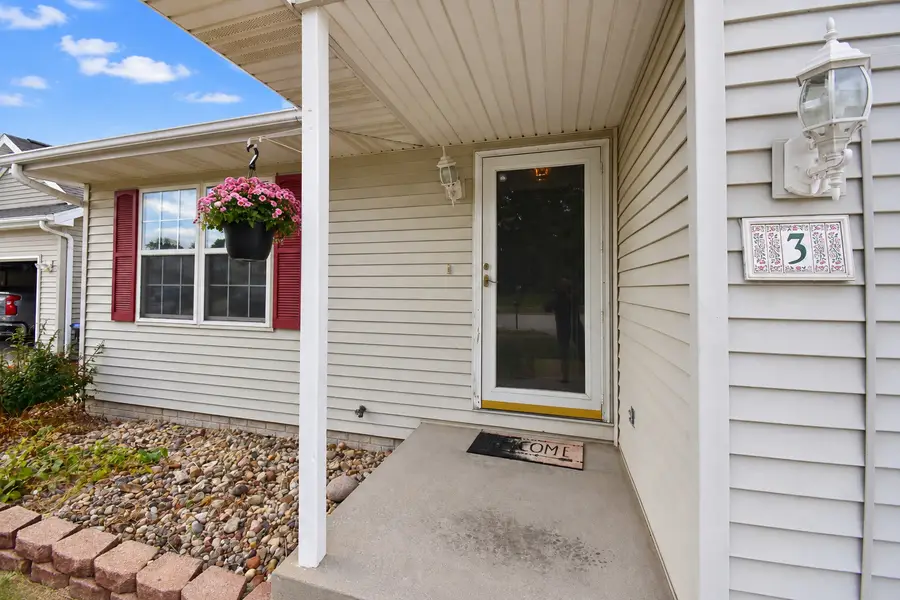 3 Nicole Court, Bloomington, IL 61701 - #2