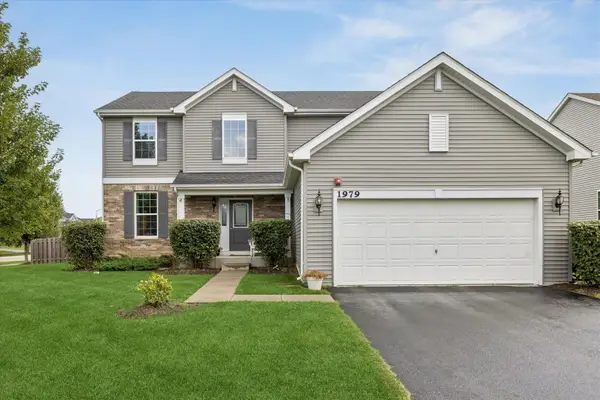 1979 Newberry Lane, Hoffman Estates, IL 60192