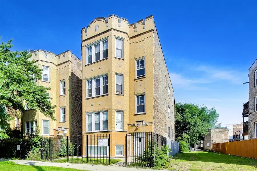 3814 W Ohio Street, Chicago, IL 60624 - #2