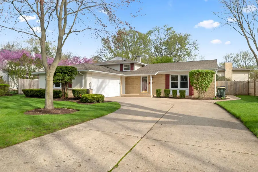 706 E Golf Road, Libertyville, IL 60048 - #2