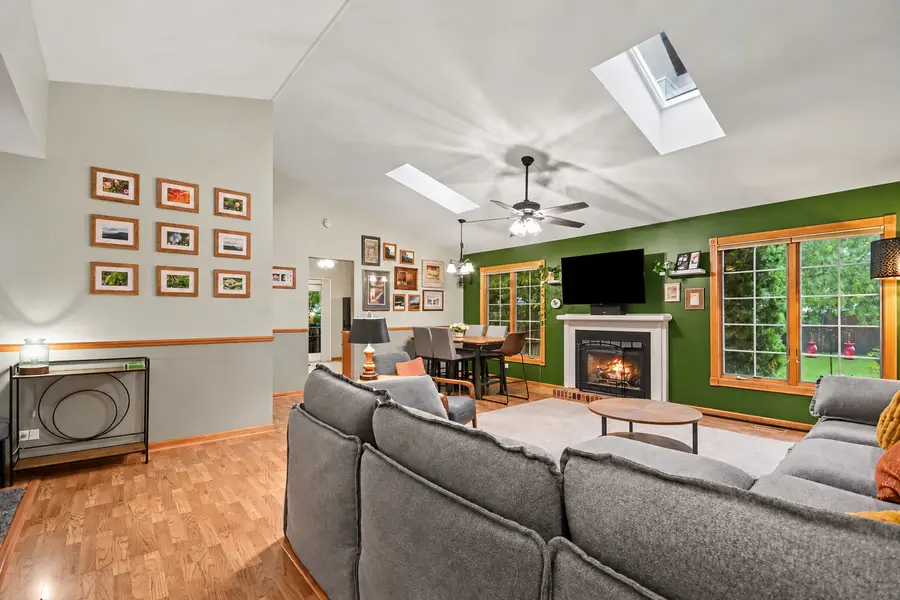 1070 Chelsea Lane, Aurora, IL 60504 - #3